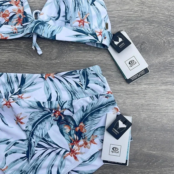 Rip Curl Diamond Bay Crossback Tri & Cheeky Hi Pant, white - Picture 16 of 16